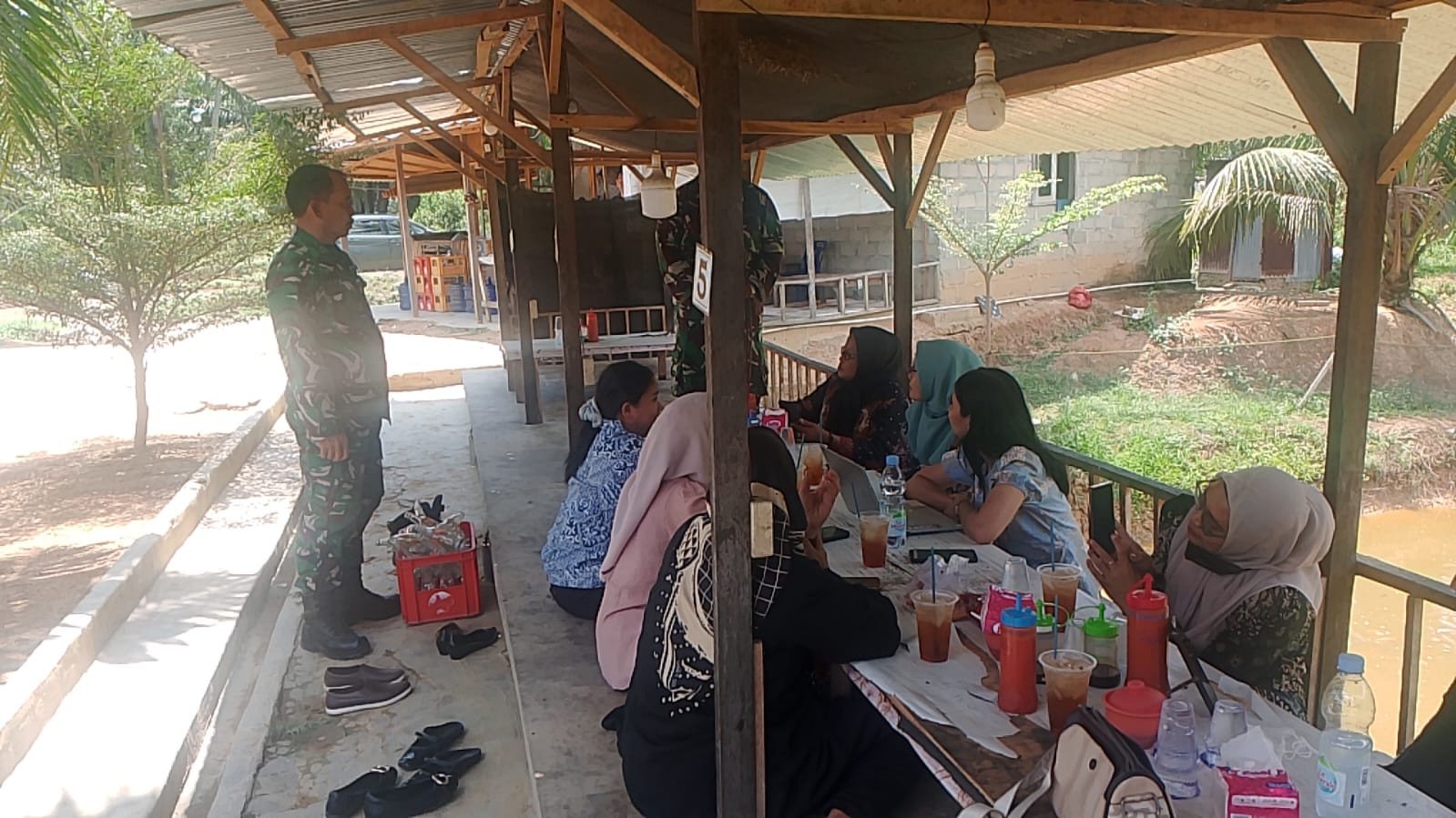 Tekan Risiko Karhutla, Mabes TNI Ajak Masyarakat Rokan Hilir Jaga Lingkungan