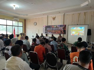 Warga Kecamatan Cirenti Disambangi Tm Penyuluh Mabes TNI
